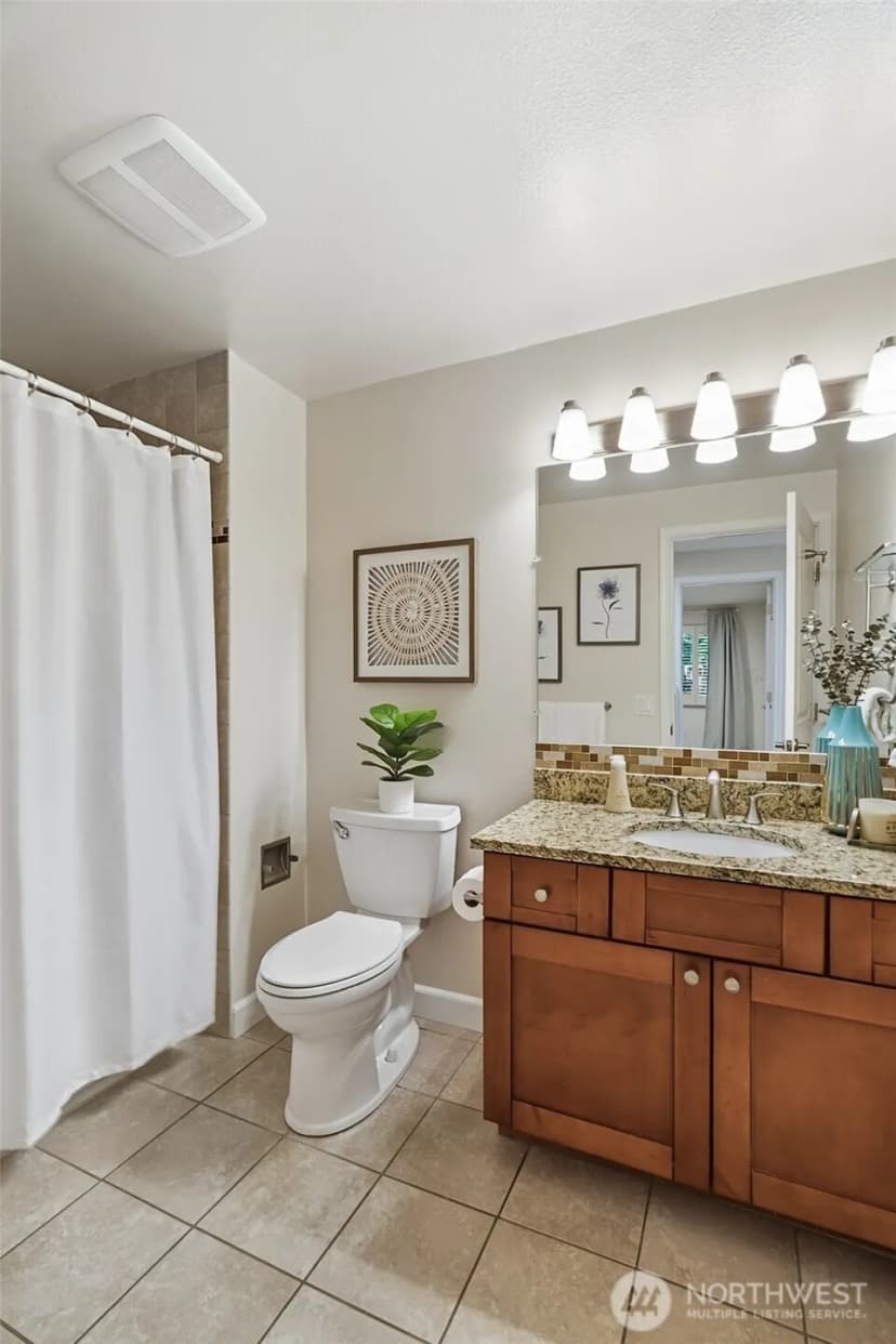 Property photo for 2017 Jones Circle Se, Renton photo 20