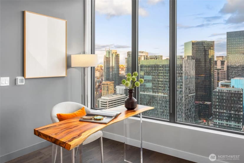Property photo for 2510 6th Avenue #3803, Seattle photo 5