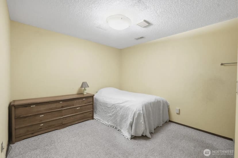 Property photo for 6608 Sierra Court Se, Lacey photo 25