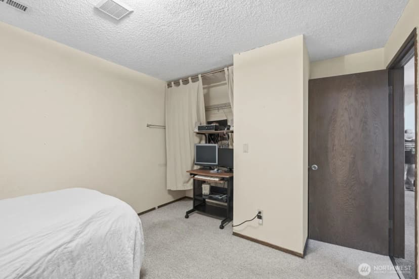 Property photo for 6608 Sierra Court Se, Lacey photo 26