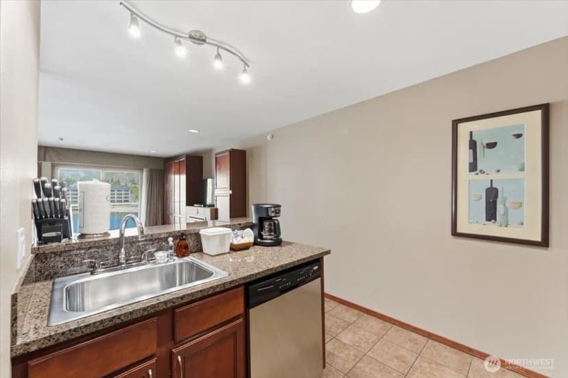 Property photo for 332 W Woodin Avenue #643, Chelan photo 16