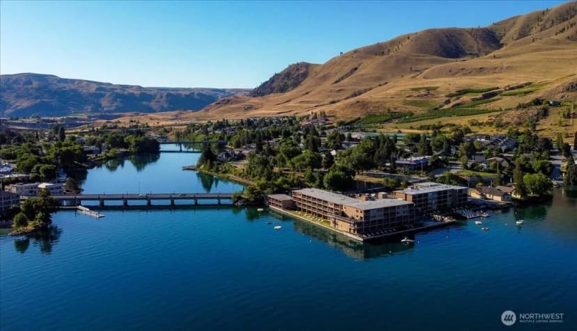 Property photo for 332 W Woodin Avenue #643, Chelan photo 40