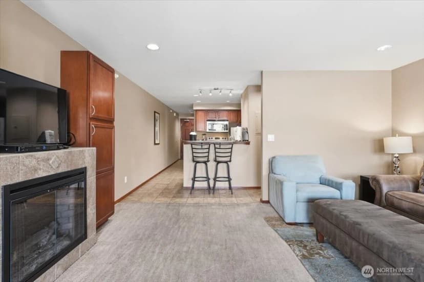 Property photo for 332 W Woodin Avenue #643, Chelan photo 11