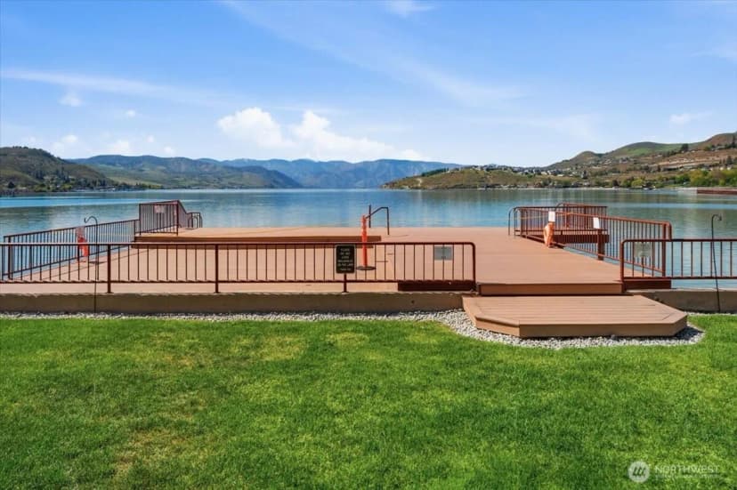Property photo for 332 W Woodin Avenue #643, Chelan photo 29