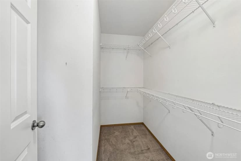 Property photo for 11407 34th Street Ne, Lake Stevens photo 16