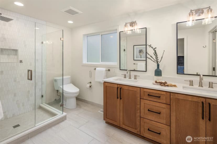 Property photo for 8320 Se 62nd Street, Mercer Island photo 26