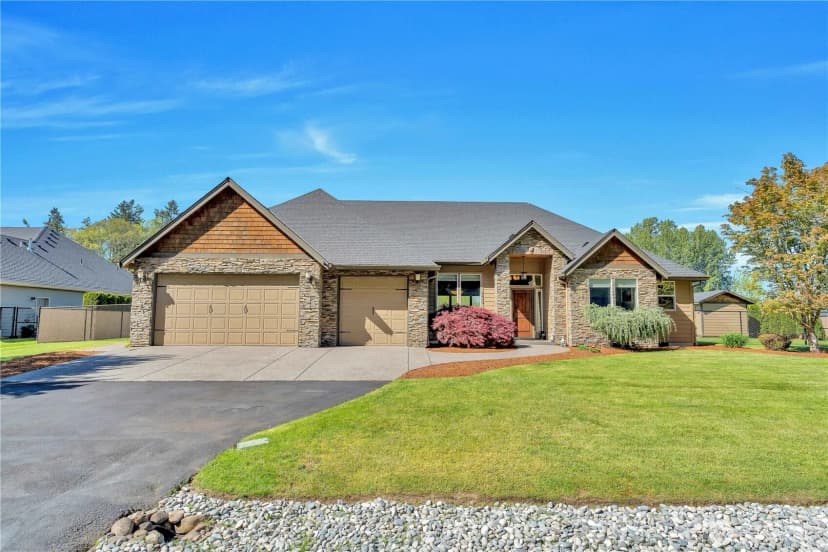 Property photo for 1400 Sw 26th Circle, Battle Ground