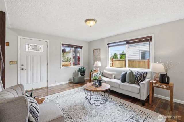 Property photo for 2224 Chestnut Street, Everett photo 4