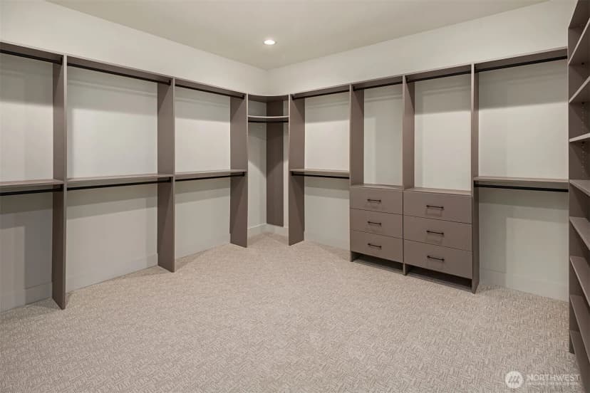 Property photo for 30 Enatai Drive, Bellevue photo 24
