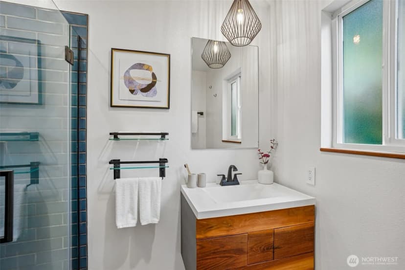 Property photo for 8008 S 122nd Street, Seattle photo 22
