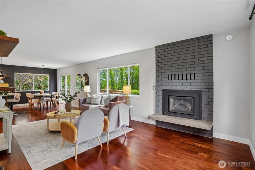 Property photo for 8008 S 122nd Street, Seattle photo 7