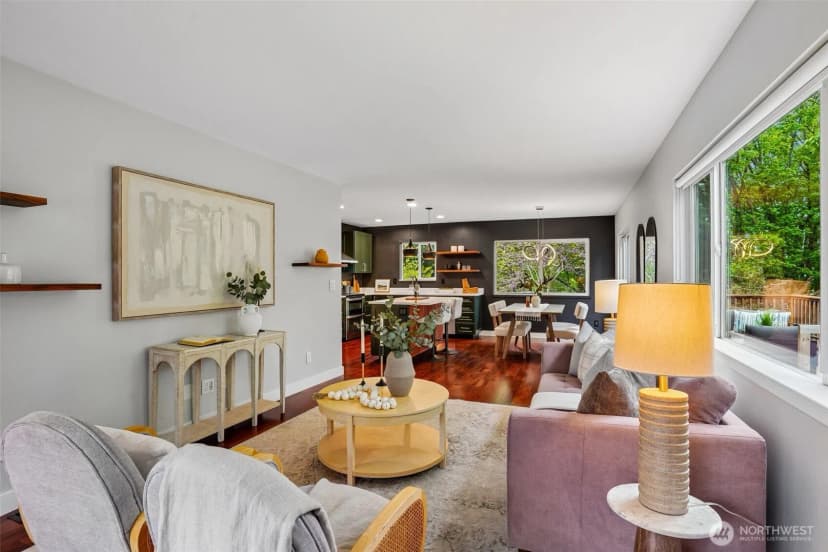 Property photo for 8008 S 122nd Street, Seattle photo 9