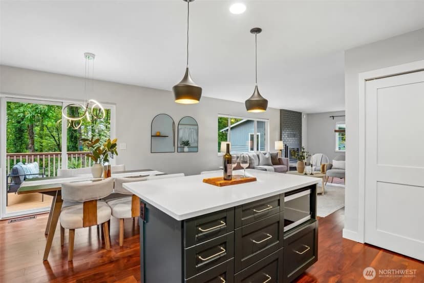 Property photo for 8008 S 122nd Street, Seattle photo 12