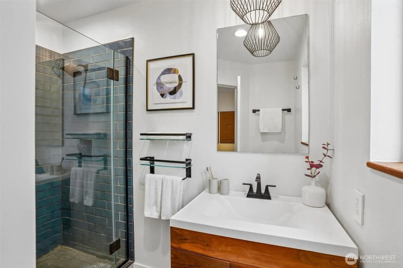 Property photo for 8008 S 122nd Street, Seattle photo 23