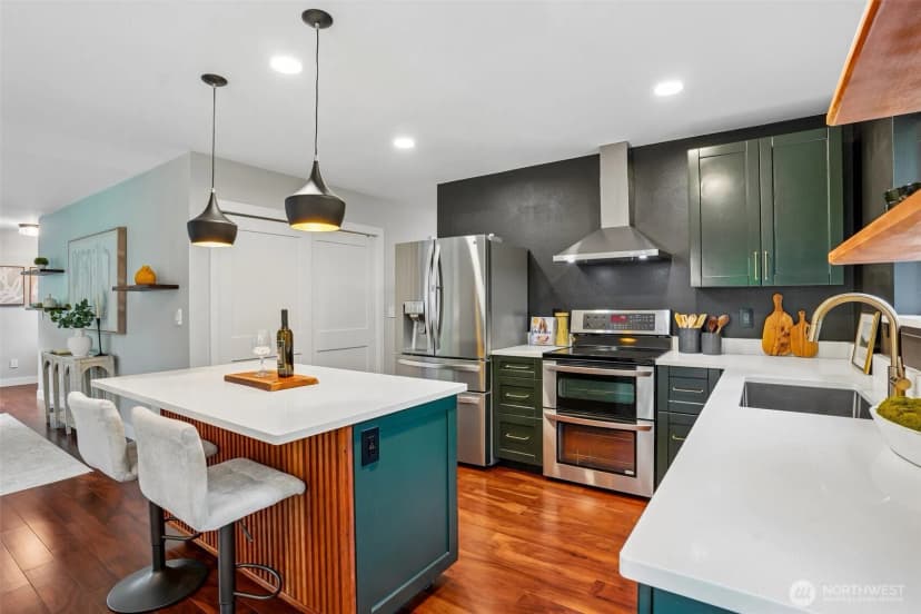 Property photo for 8008 S 122nd Street, Seattle photo 13