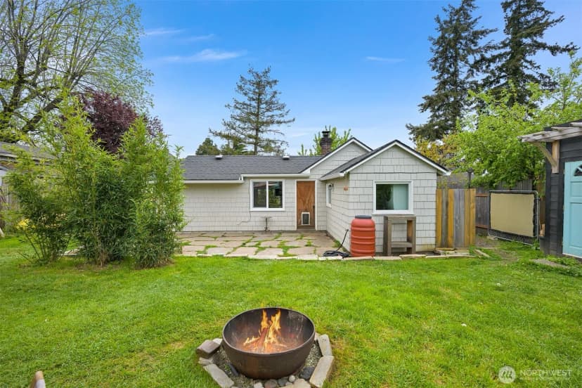 Property photo for 1210 Logan Street, Bellingham photo 31