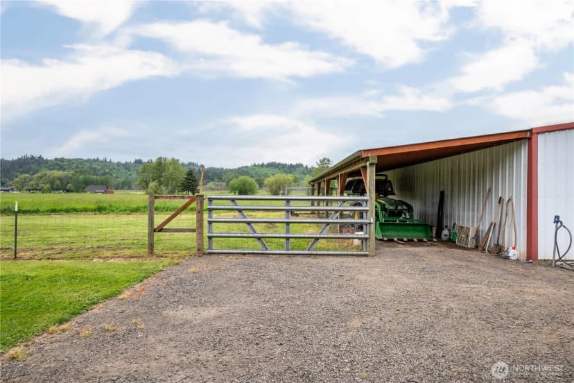 Property photo for 6150 Willow Grove Road, Longview photo 32