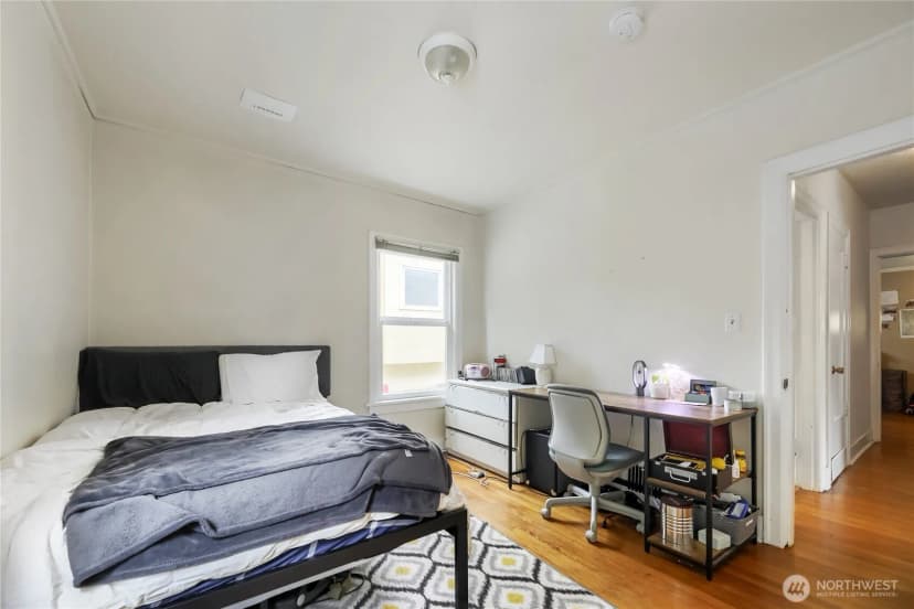 Property photo for 5755 25th Avenue Ne, Seattle photo 17