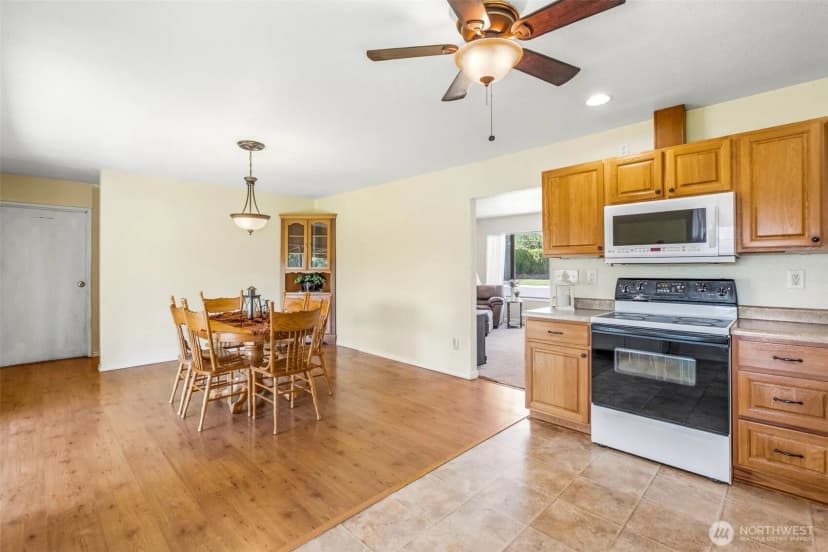 Property photo for 416 H St Sw, Quincy photo 9