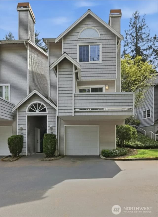 Property photo for 601 12th Avenue Nw #d4, Issaquah photo 2