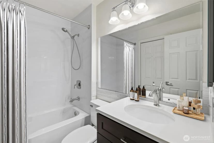 Property photo for 601 12th Avenue Nw #d4, Issaquah photo 22