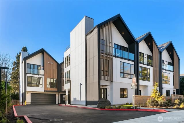 Property photo for 415 99th Avenue Ne, Bellevue