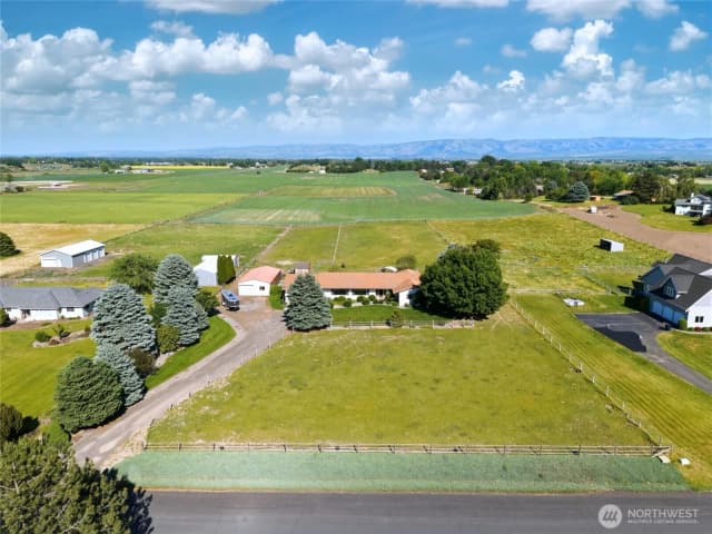 Property photo for 94 Country Way, Walla Walla photo 3