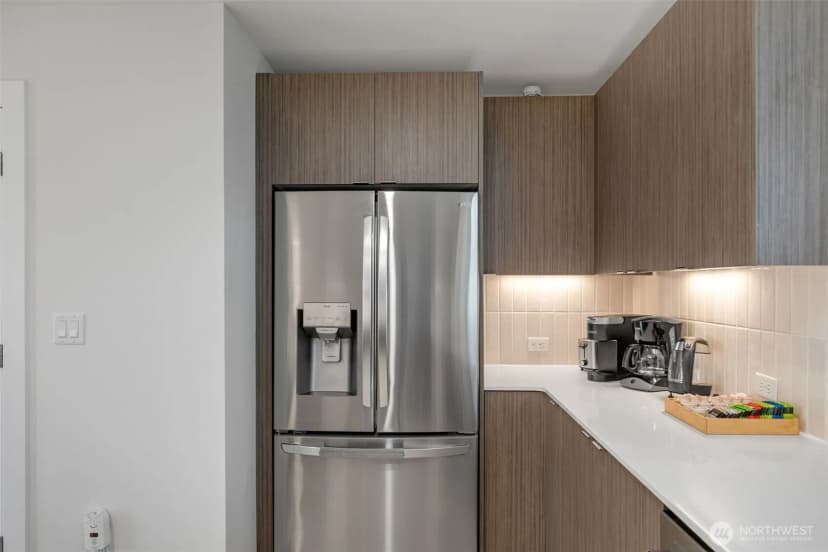 Property photo for 1645 22nd Avenue, Seattle photo 11