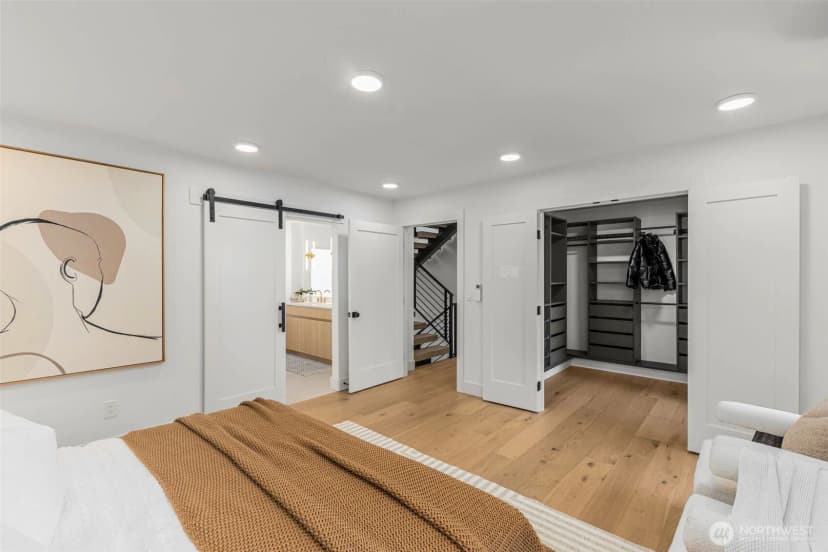 Property photo for 7358 33rd Avenue Ne, Seattle photo 10