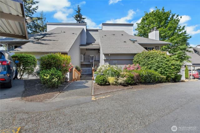 Property photo for 2502 S 317th Street #303, Federal Way