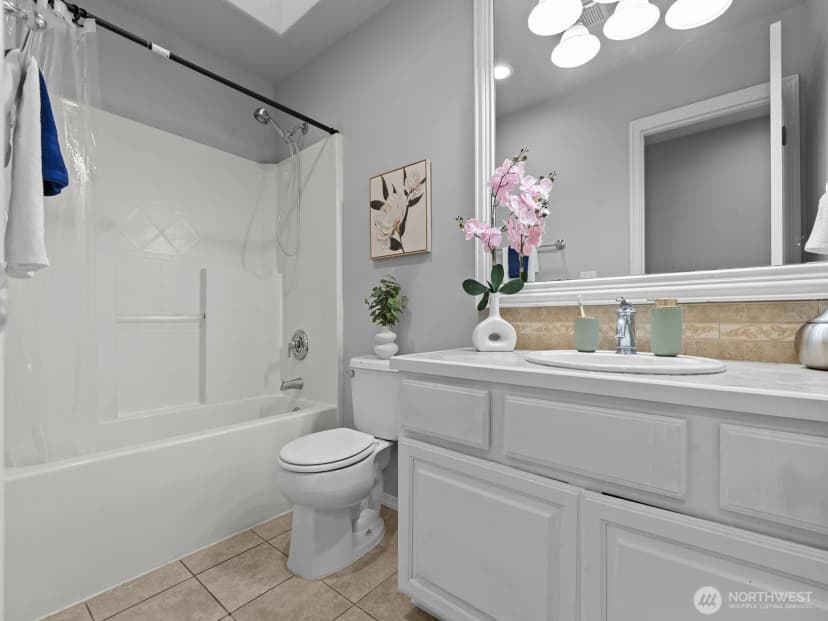 Property photo for Address withheld, Kent photo 29