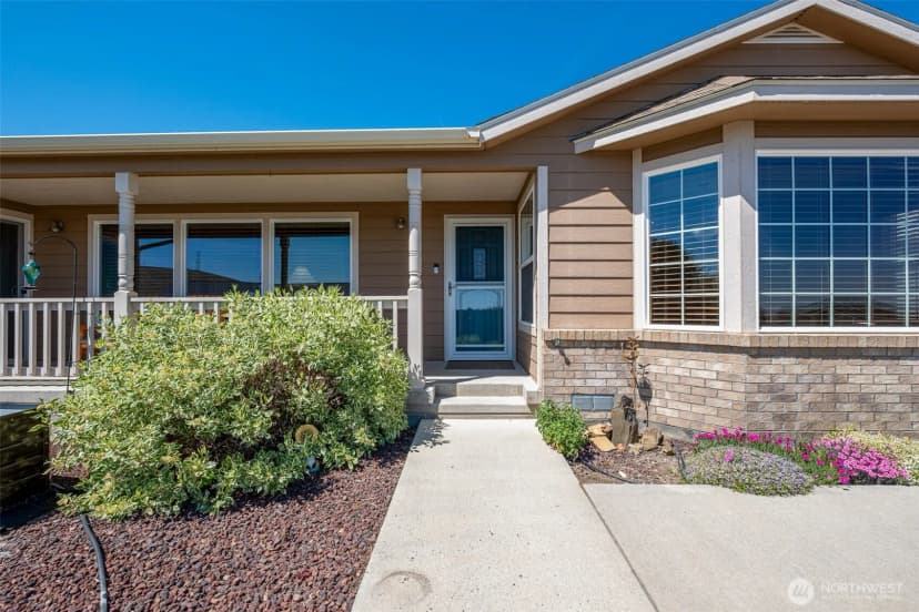 Property photo for 493 Chrisview Court W, Ephrata photo 11