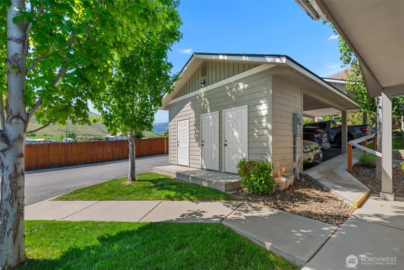Property photo for 2152 Roper Lane, Wenatchee photo 24