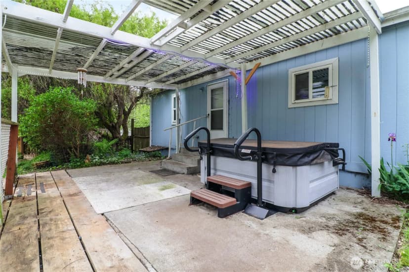 Property photo for 33924 89th Avenue Ct S, Roy photo 20