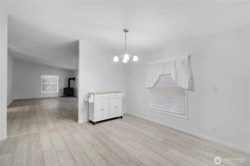 Property photo for 33924 89th Avenue Ct S, Roy photo 8