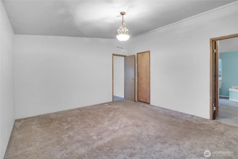Property photo for 33924 89th Avenue Ct S, Roy photo 11