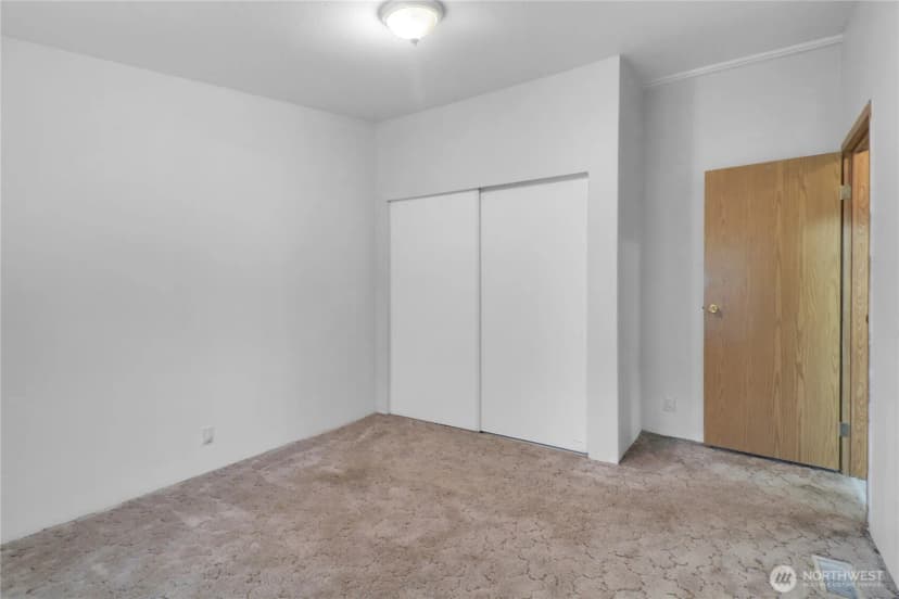 Property photo for 33924 89th Avenue Ct S, Roy photo 14
