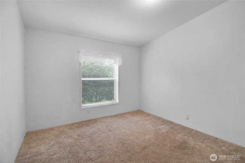 Property photo for 33924 89th Avenue Ct S, Roy photo 15