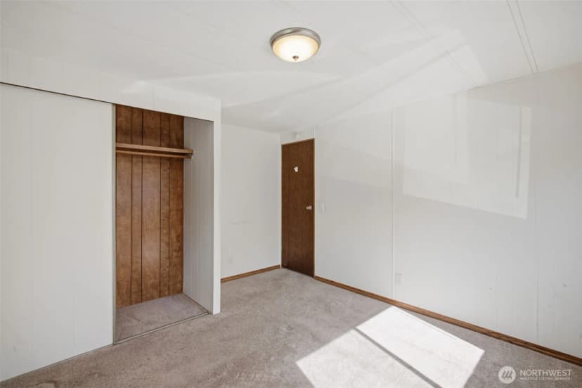 Property photo for 21817 107th Place Se #12, Kent photo 11
