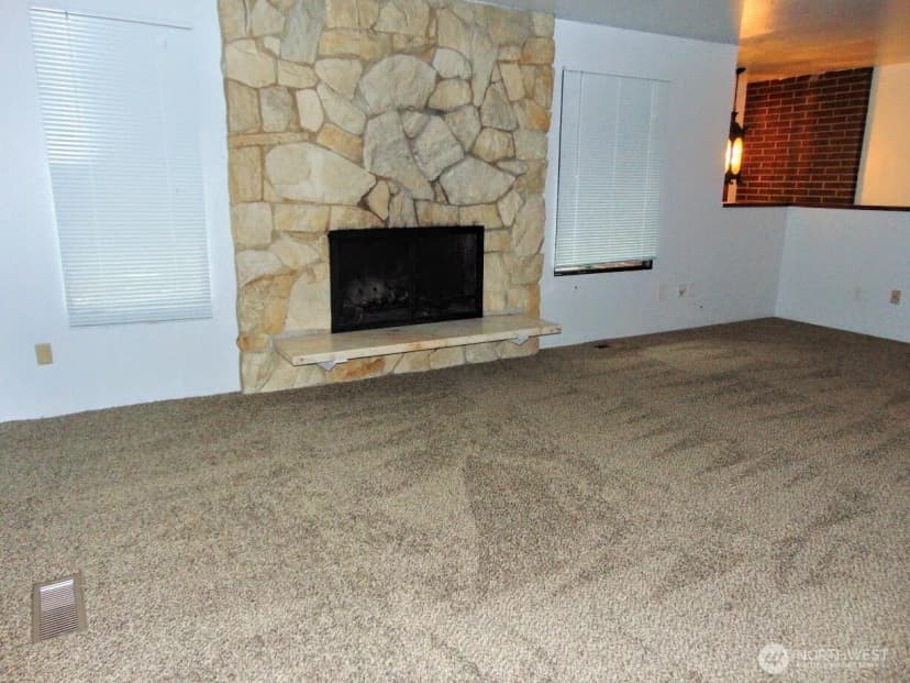 Property photo for 19021 46th Avenue S, Sea Tac photo 6