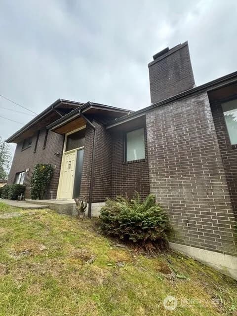 Property photo for 19021 46th Avenue S, Sea Tac photo 28