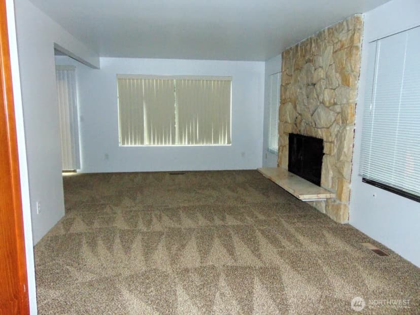 Property photo for 19021 46th Avenue S, Sea Tac photo 5