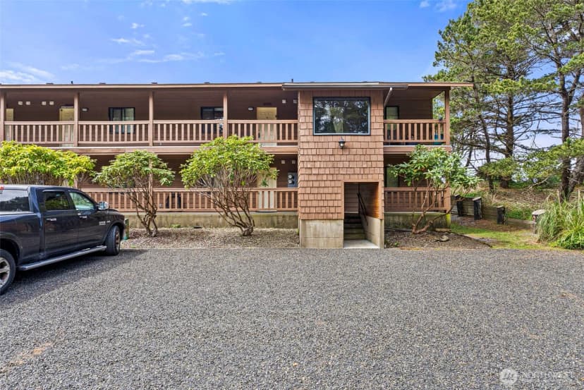 Property photo for 2855 S Forrest Street #203, Westport photo 33
