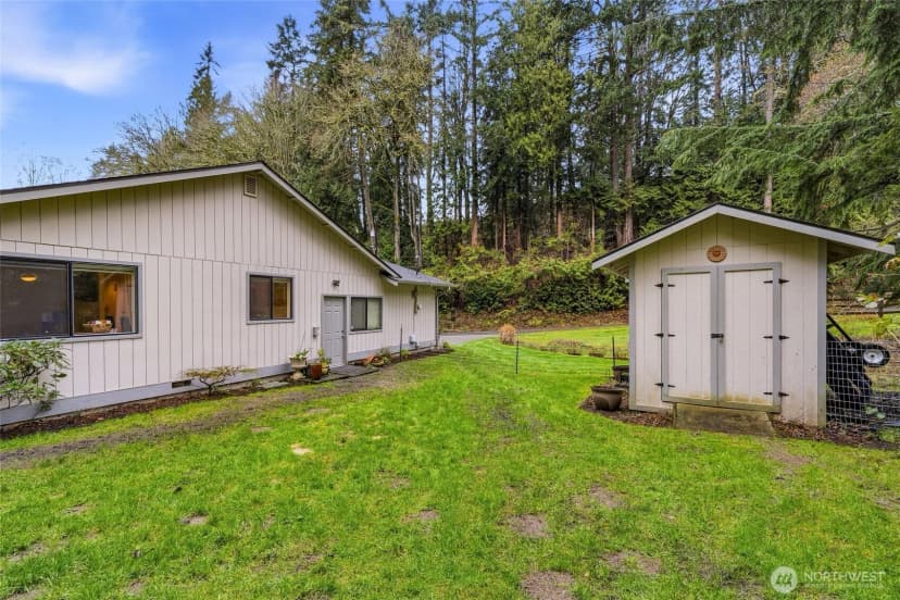 Property photo for 6830 Norma Beach Road, Edmonds photo 20