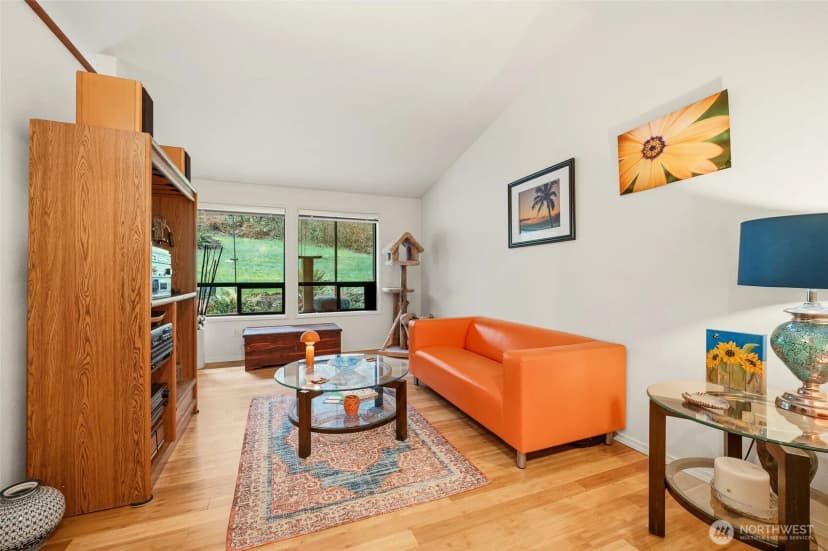 Property photo for 6830 Norma Beach Road, Edmonds photo 10