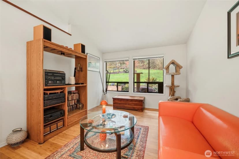 Property photo for 6830 Norma Beach Road, Edmonds photo 11