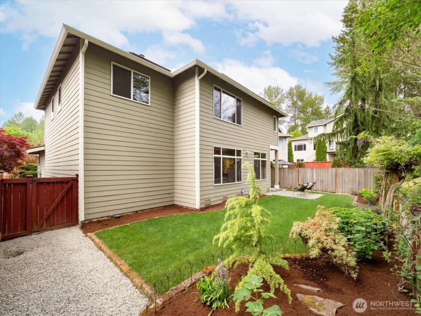 Property photo for 6008 Ne 1st Circle, Renton photo 30