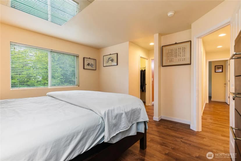 Property photo for 28104 Maple Ridge Way Se, Maple Valley photo 12