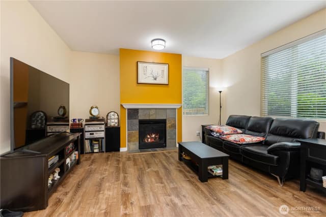 Property photo for 28104 Maple Ridge Way Se, Maple Valley photo 2