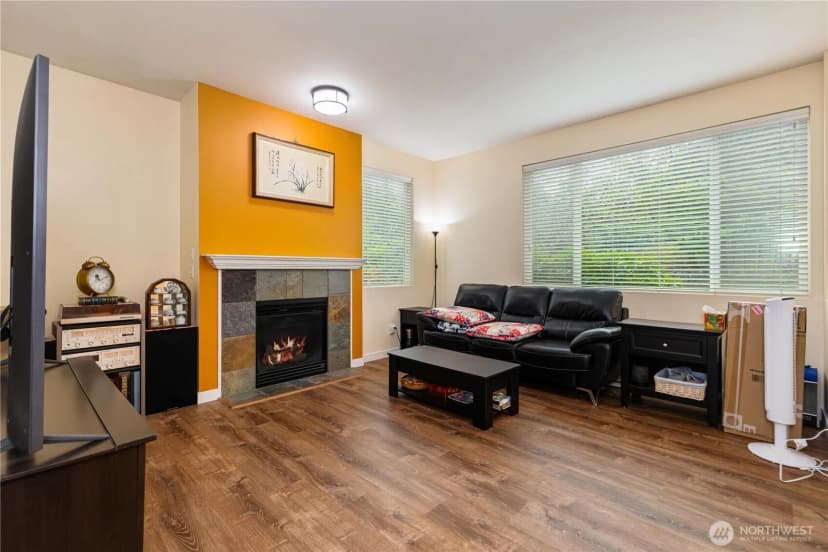 Property photo for 28104 Maple Ridge Way Se, Maple Valley photo 11